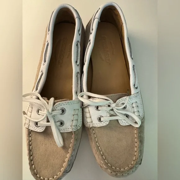 Sebago Tan and White Moccasins with Contrast Stitching - Picture 3 of 7